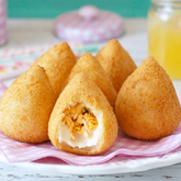 Coxinha de Frango com Catupiry Pré-Frita / Chicken with Cream Cheese Croquettes - CK Food (400g)